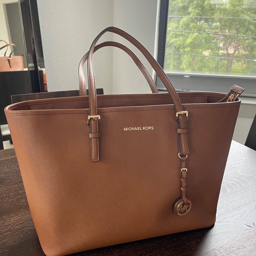 Michael Kors Tote Bag in Brown